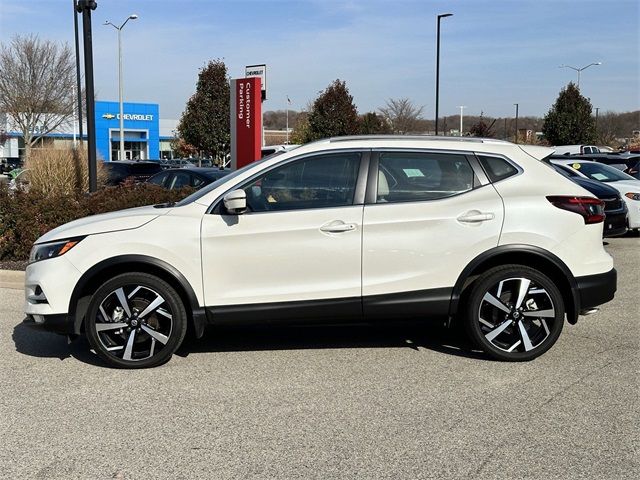 2022 Nissan Rogue Sport SL