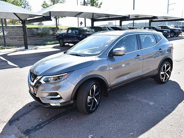 2022 Nissan Rogue Sport SL