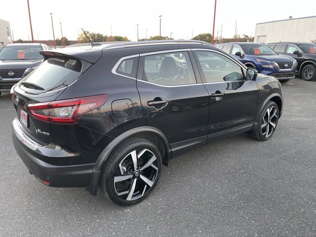 2022 Nissan Rogue Sport SL