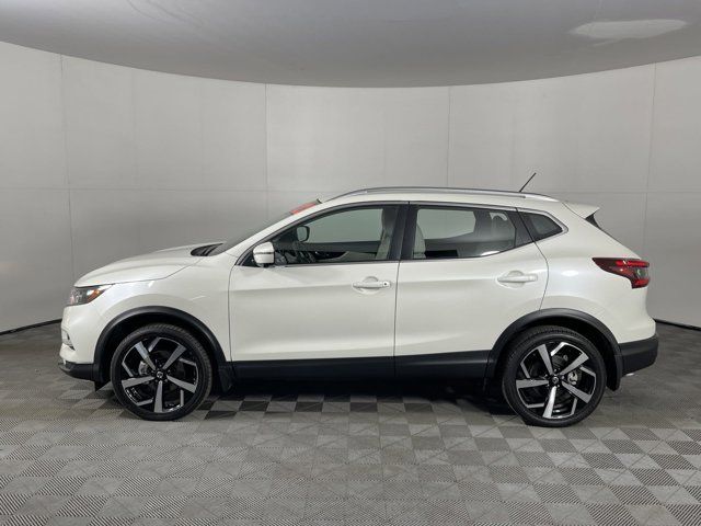 2022 Nissan Rogue Sport SL