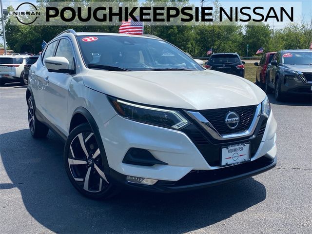 2022 Nissan Rogue Sport SL