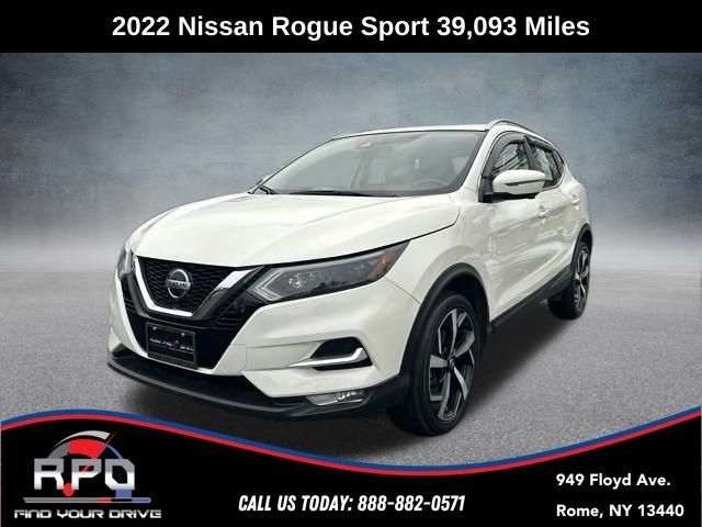 2022 Nissan Rogue Sport SL