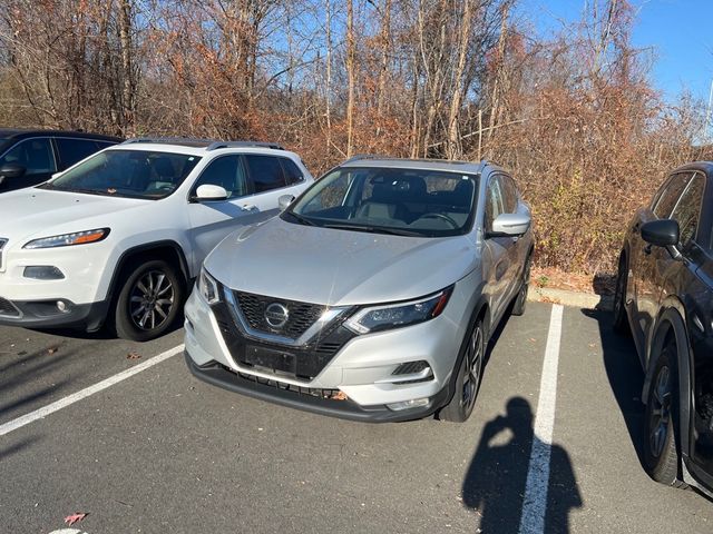 2022 Nissan Rogue Sport SL