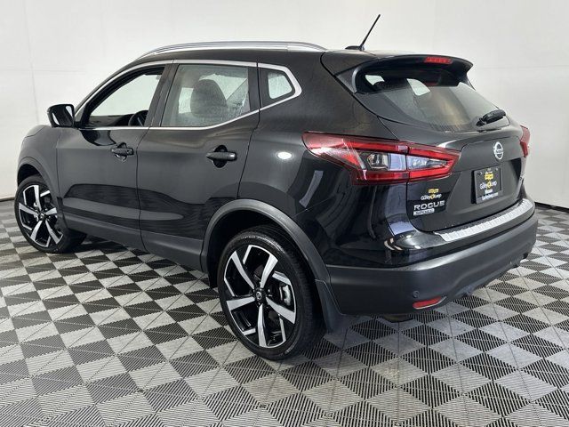 2022 Nissan Rogue Sport SL