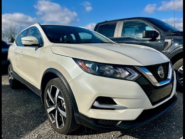 2022 Nissan Rogue Sport SL