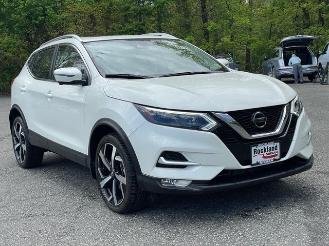 2022 Nissan Rogue Sport SL