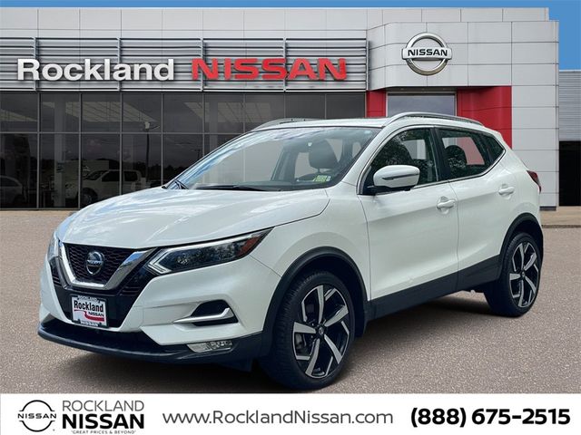 2022 Nissan Rogue Sport SL