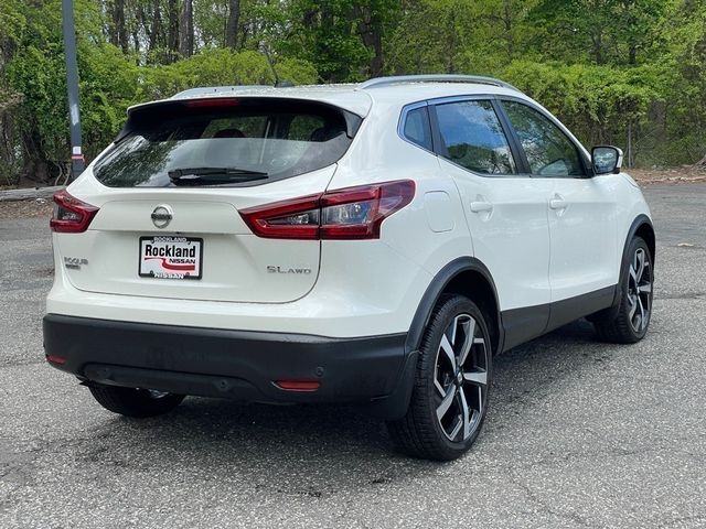 2022 Nissan Rogue Sport SL