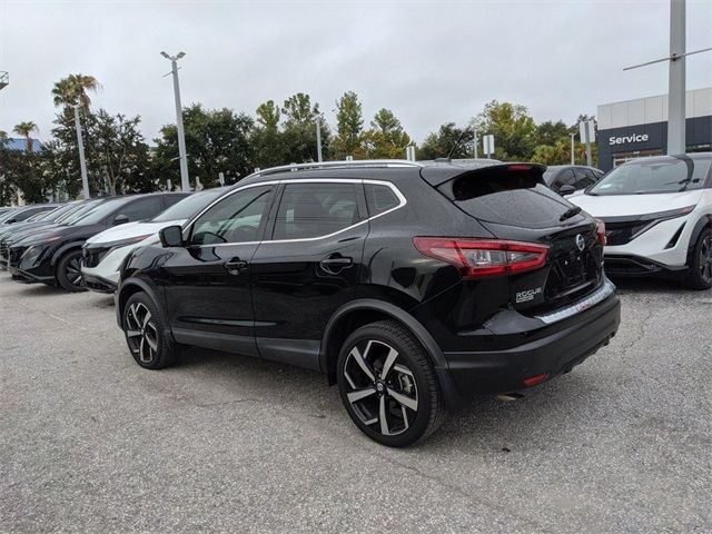 2022 Nissan Rogue Sport SL