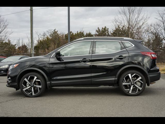 2022 Nissan Rogue Sport SL