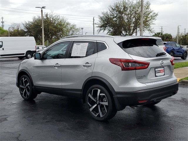 2022 Nissan Rogue Sport SL