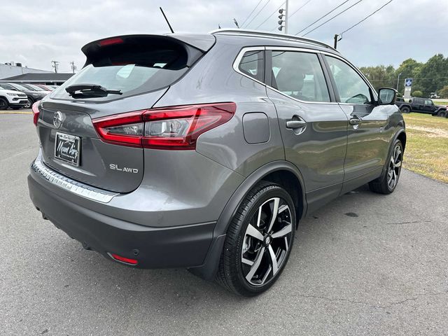 2022 Nissan Rogue Sport SL