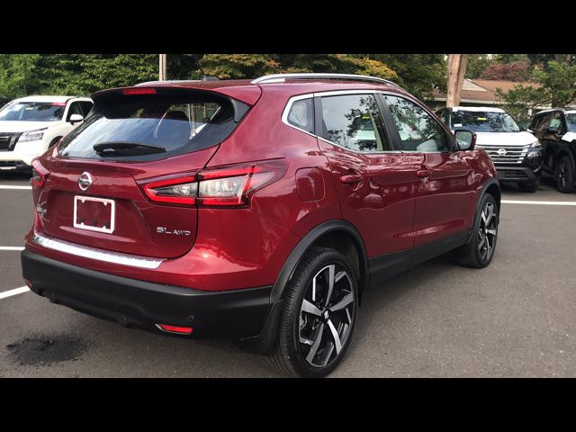 2022 Nissan Rogue Sport SL