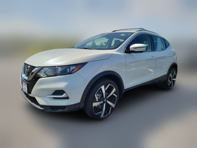 2022 Nissan Rogue Sport SL