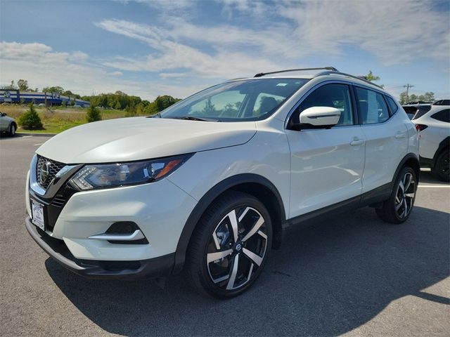 2022 Nissan Rogue Sport SL