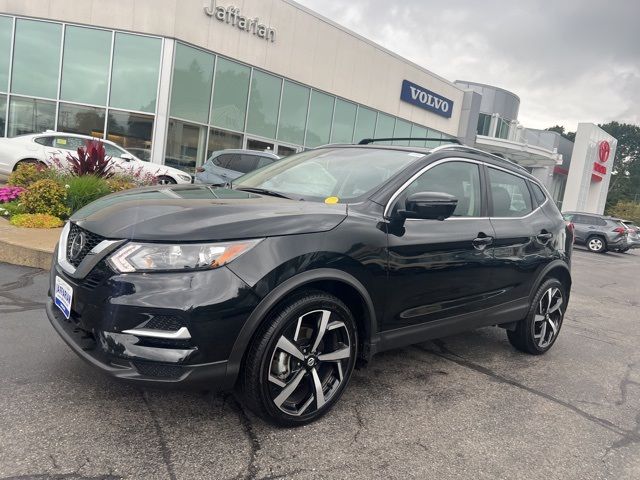 2022 Nissan Rogue Sport SL