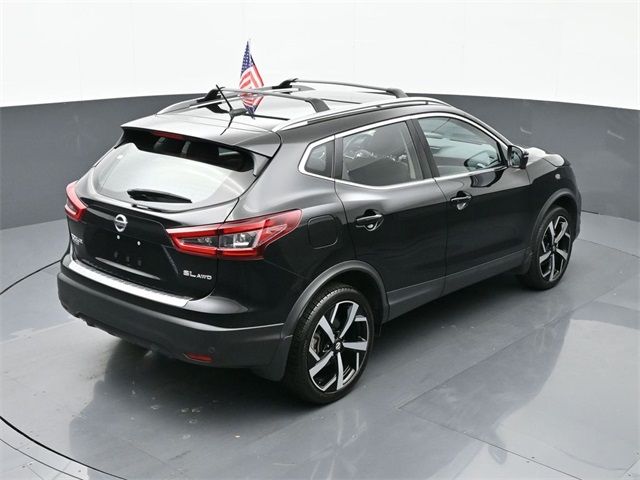 2022 Nissan Rogue Sport SL