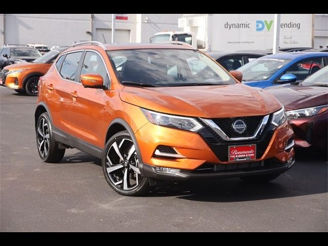 2022 Nissan Rogue Sport SL