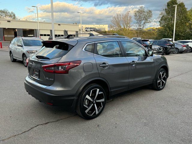 2022 Nissan Rogue Sport SL