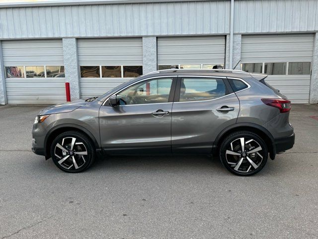 2022 Nissan Rogue Sport SL