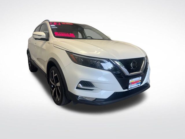 2022 Nissan Rogue Sport SL