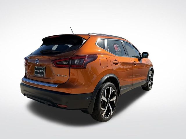 2022 Nissan Rogue Sport SL