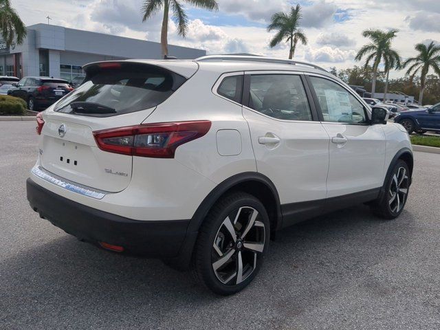 2022 Nissan Rogue Sport SL