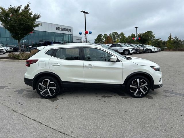 2022 Nissan Rogue Sport SL