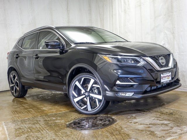 2022 Nissan Rogue Sport SL