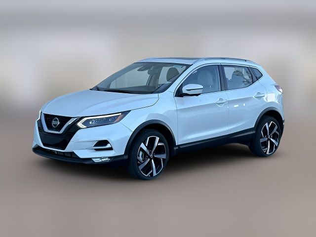 2022 Nissan Rogue Sport SL