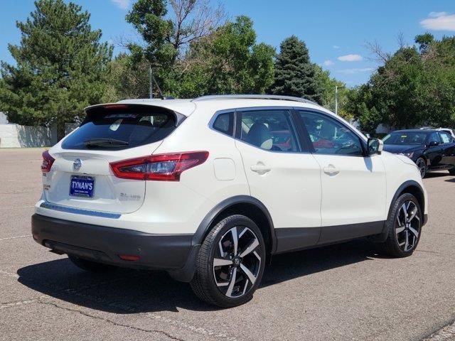 2022 Nissan Rogue Sport SL