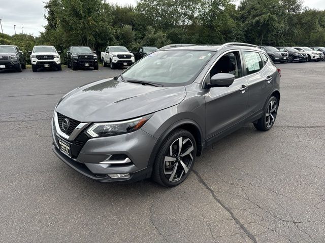 2022 Nissan Rogue Sport SL