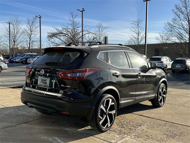 2022 Nissan Rogue Sport SL