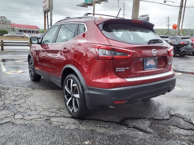 2022 Nissan Rogue Sport SL