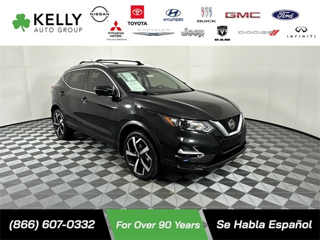 2022 Nissan Rogue Sport SL