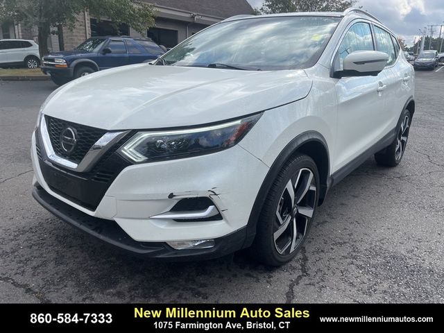 2022 Nissan Rogue Sport SL