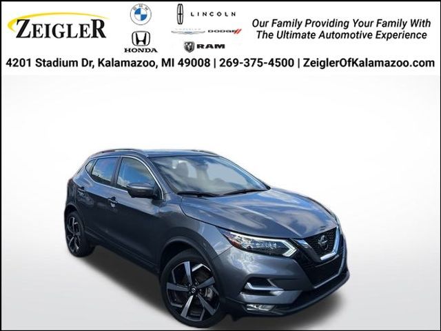 2022 Nissan Rogue Sport SL