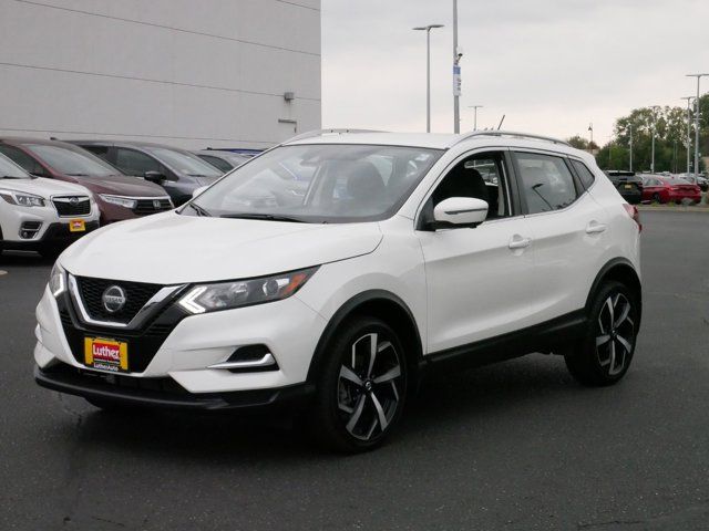 2022 Nissan Rogue Sport SL