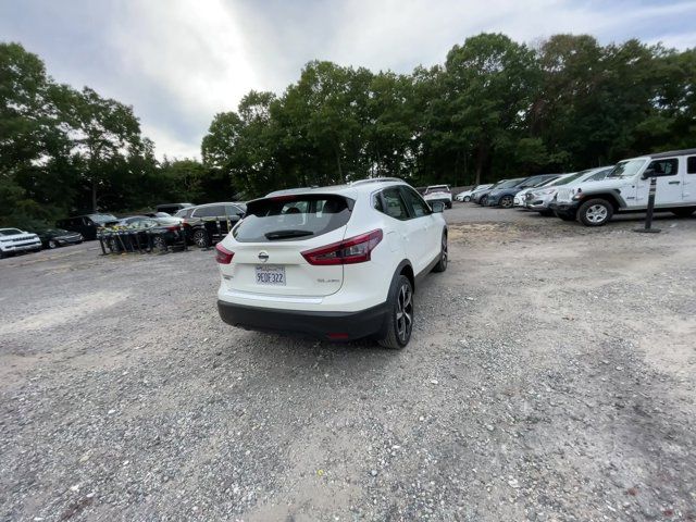 2022 Nissan Rogue Sport SL