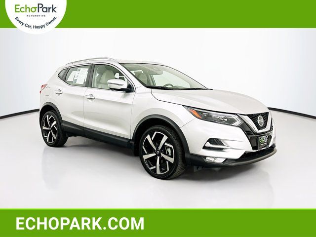 2022 Nissan Rogue Sport SL