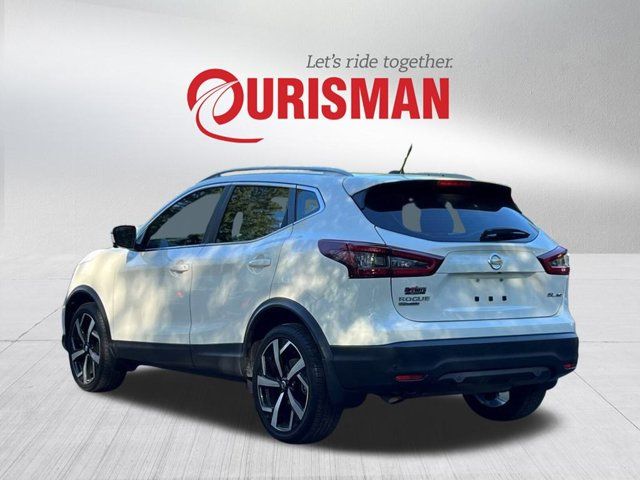 2022 Nissan Rogue Sport SL