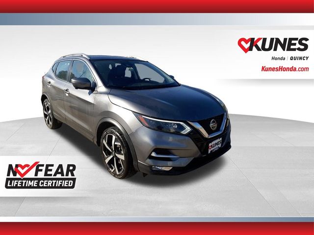 2022 Nissan Rogue Sport SL