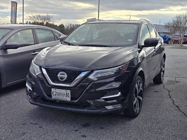 2022 Nissan Rogue Sport SL