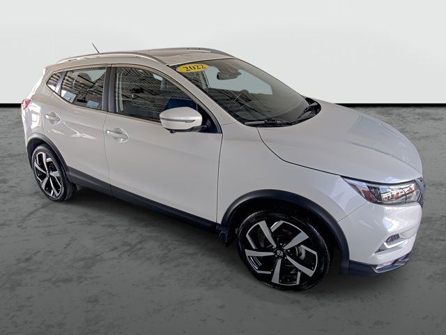 2022 Nissan Rogue Sport SL
