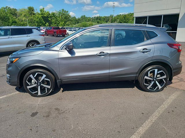 2022 Nissan Rogue Sport SL