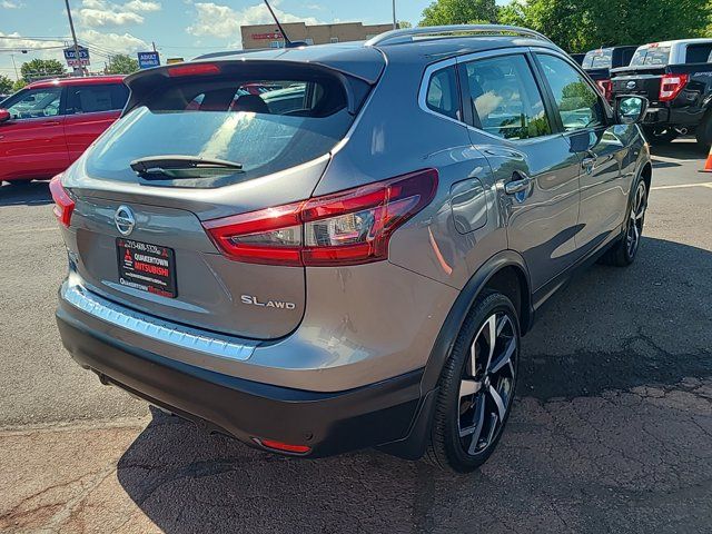 2022 Nissan Rogue Sport SL