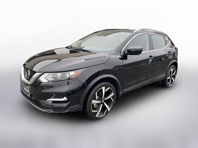 2022 Nissan Rogue Sport SL