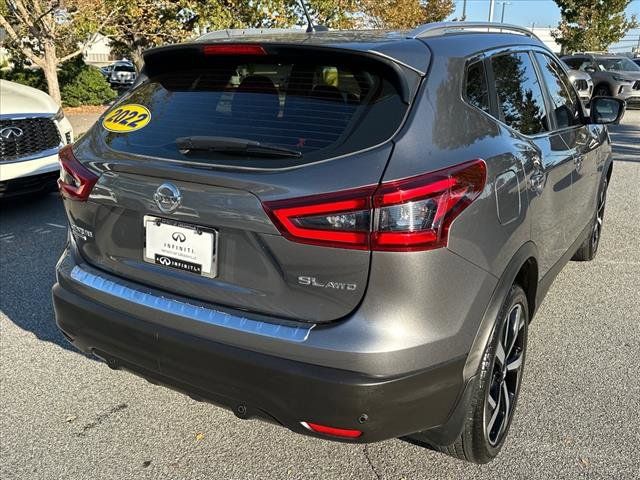 2022 Nissan Rogue Sport SL