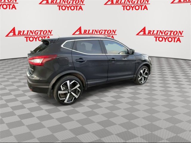 2022 Nissan Rogue Sport SL