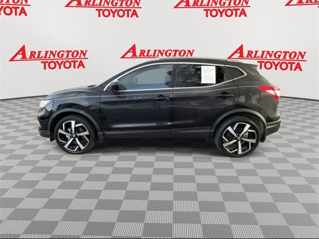 2022 Nissan Rogue Sport SL